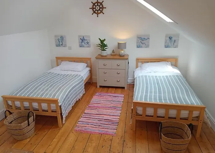 The Old Ship Holiday Apartment